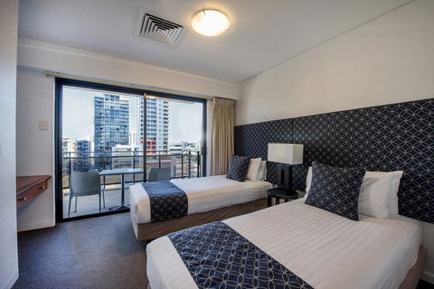 Mantra On Hay Perth - Pubs and Clubs 13