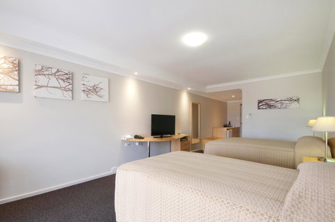 Dog Rock Motel - Pubs and Clubs 29