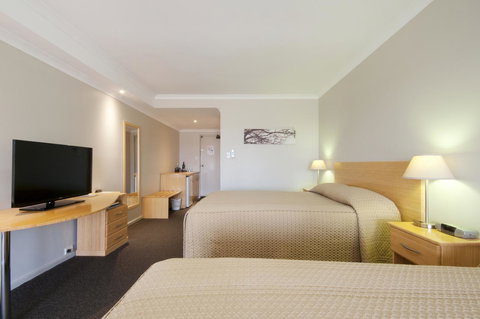 Dog Rock Motel - Pubs and Clubs 31