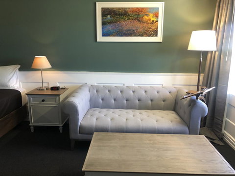 Dog Rock Motel - Pubs and Clubs 7