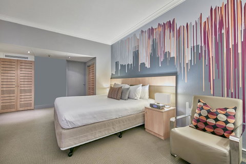Mercure Perth - Pubs and Clubs 37