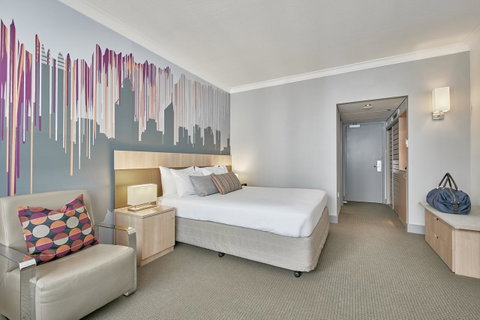 Mercure Perth - Pubs and Clubs 15