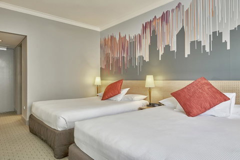 Mercure Perth - Pubs and Clubs 33