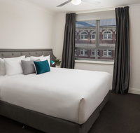Pensione Hotel Perth - Pubs and Clubs
