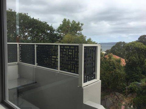 Mill View Link - Pubs and Clubs 22