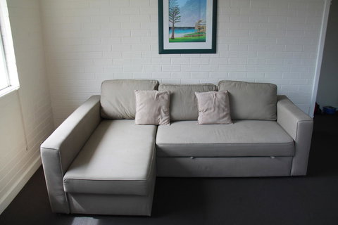 Malibu Apartments - Perth - Go Out 13