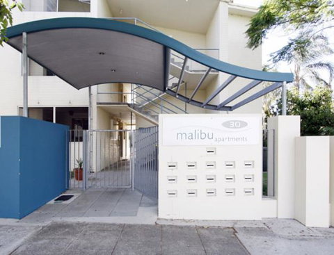 Malibu Apartments - Perth - Go Out 1