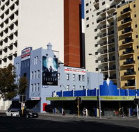 Akara Hotel - Pubs and Clubs