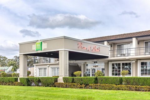Ibis Styles Albany - Go Out 0