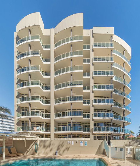 Northpoint Apartments - Go Out 2