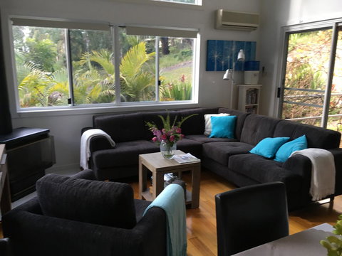 Nelson Bay Bed & Breakfast - Go Out 6