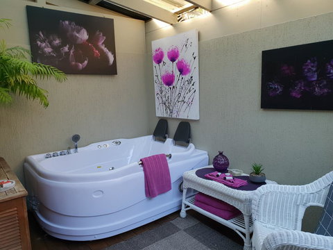 Nelson Bay Bed & Breakfast - Go Out 3