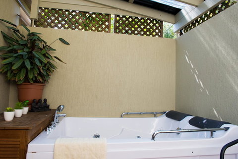 Nelson Bay Bed & Breakfast - Go Out 28