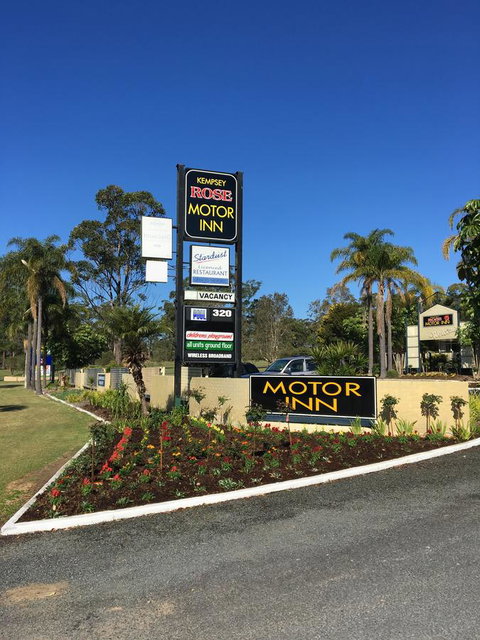 Kempsey Rose Motor Inn - Pubs and Clubs 1