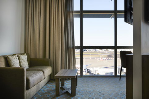 Rydges Sydney Airport Hotel - Go Out 41