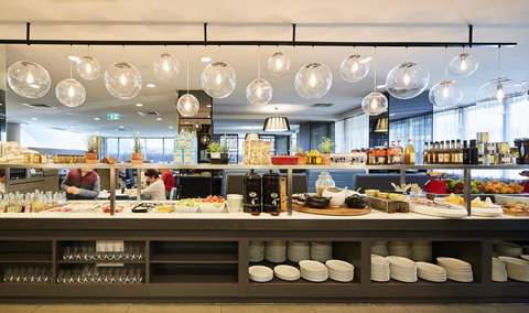 Rydges Sydney Airport Hotel - Go Out 17