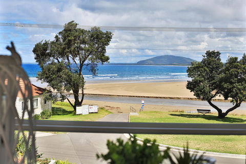 The Rotunda, Gerroa - Pubs and Clubs 38