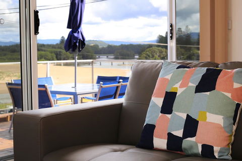 The Rotunda, Gerroa - Pubs and Clubs 8