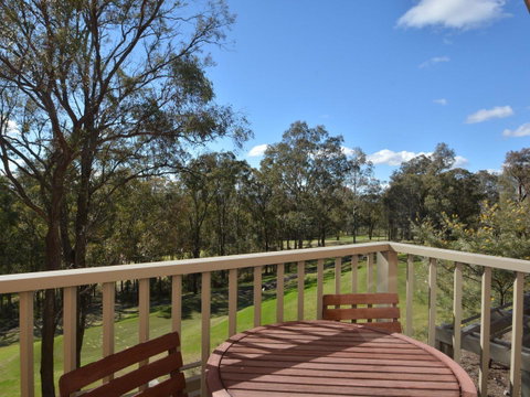 Villa 2br Prosecco Villa Located Within Cypress Lakes Resort - Pubs and Clubs 9