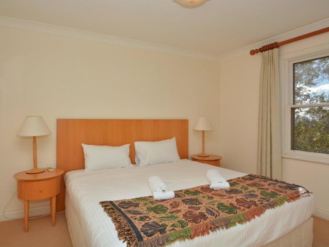 Villa 2br Prosecco Villa Located Within Cypress Lakes Resort - Pubs and Clubs 14