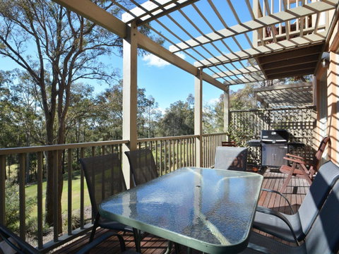 Villa 2br Prosecco Villa Located Within Cypress Lakes Resort - Pubs and Clubs 4