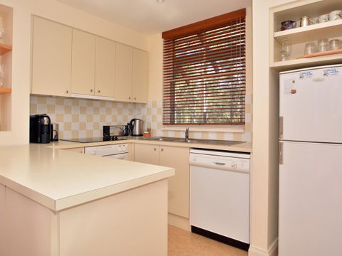 Villa 2br Prosecco Villa Located Within Cypress Lakes Resort - Pubs and Clubs 8