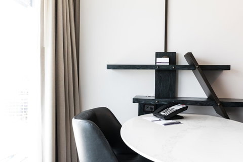 Hyatt Regency Sydney - Pubs and Clubs 5