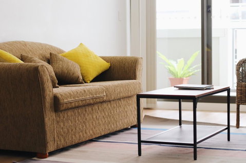 Modern & Cosy 2-Bedroom Apartment Hornsby - Pubs and Clubs 2
