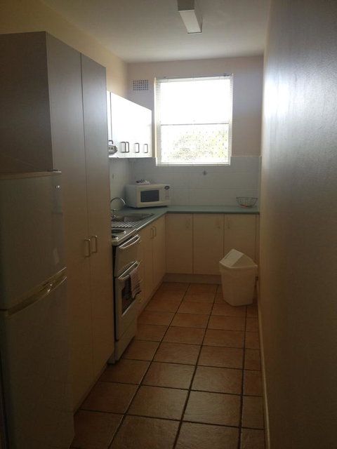 Oxley Cove Holiday Apartment - Go Out 14
