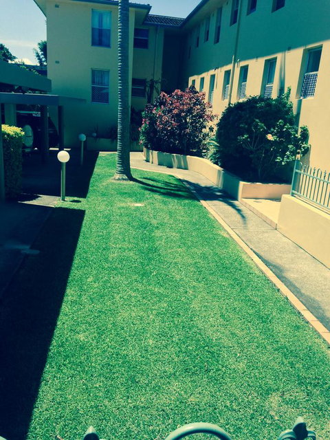 Oxley Cove Holiday Apartment - Go Out 6