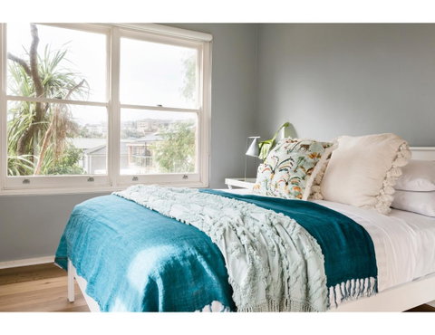 Beachside Getaway In Freshie W Parking - Go Out 1