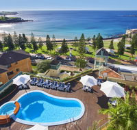 Crowne Plaza Sydney Coogee Beach - Pubs and Clubs