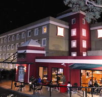 ibis Thornleigh - Pubs and Clubs