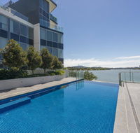 Accommodate Canberra - Lakefront - Pubs and Clubs