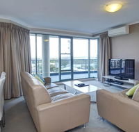 Sails Apartments - Pubs and Clubs