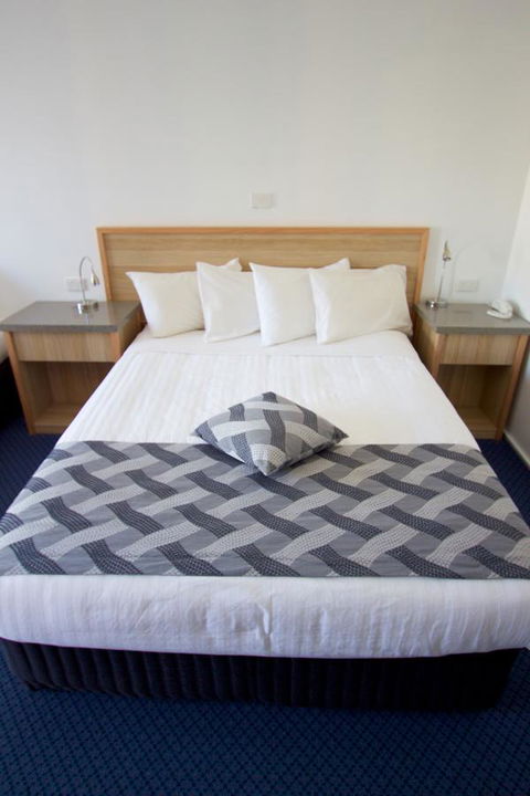 Albury Paddlesteamer Motel - Pubs and Clubs 17