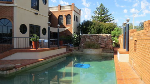 Albury Paddlesteamer Motel - Pubs and Clubs 5