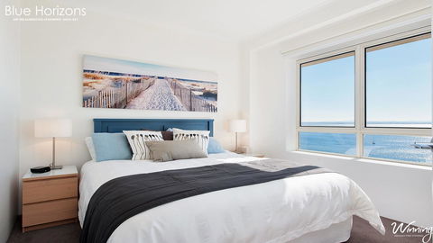 Blue Horizons, Unit 808, 41-45 Shoal Bay Road - Pubs and Clubs 8