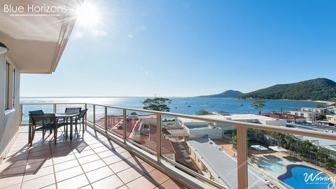 Blue Horizons, Unit 808, 41-45 Shoal Bay Road - Pubs and Clubs 1