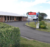 Sleepy Hill Motor Inn - Pubs and Clubs