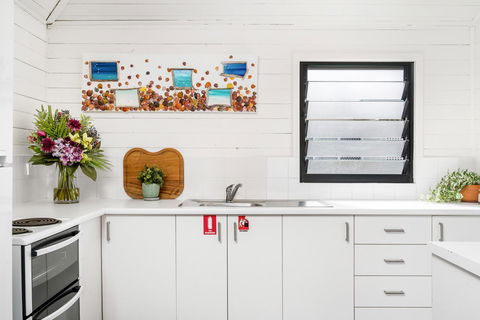 Club Byron Accommodation - Pubs and Clubs 16