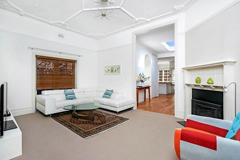 Holiday Home Fairy Bower Road Manly FAB05 - Go Out 1