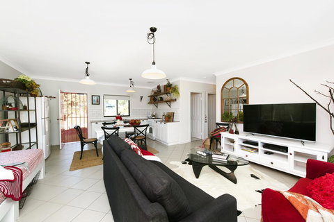 The Woods Farm Jervis Bay - Go Out 16