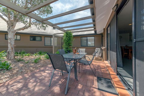 Condo 105 @ Horizons Golf Resort - Salamander Bay NSW - Go Out 15