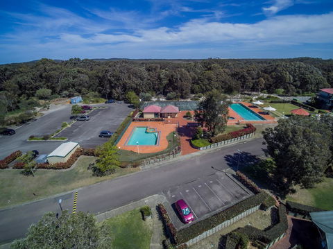Condo 105 @ Horizons Golf Resort - Salamander Bay NSW - Go Out 25