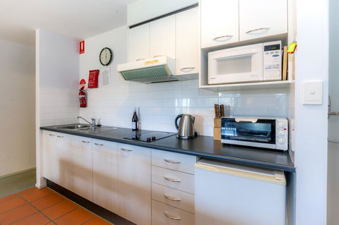 Condo 105 @ Horizons Golf Resort - Salamander Bay NSW - Go Out 13