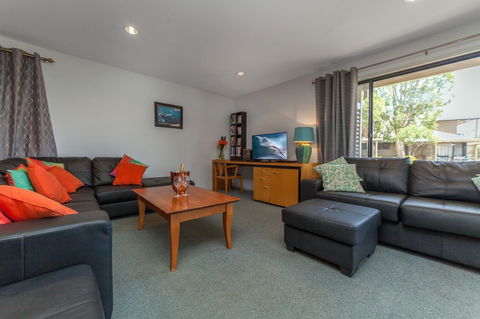 Condo 105 @ Horizons Golf Resort - Salamander Bay NSW - Go Out 6