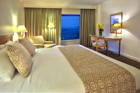 Stamford Plaza Sydney Airport Hotel & Conference Centre - Go Out 6