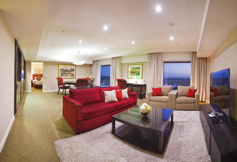 Stamford Plaza Sydney Airport Hotel & Conference Centre - Go Out 17
