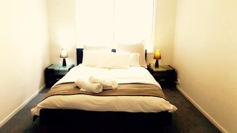 Jindabyne Executive - Go Out 4